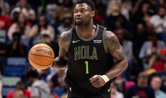 开云入口客服-场均至少20分命中率60%！锡安是本赛季仅有的两位达成此标准球员