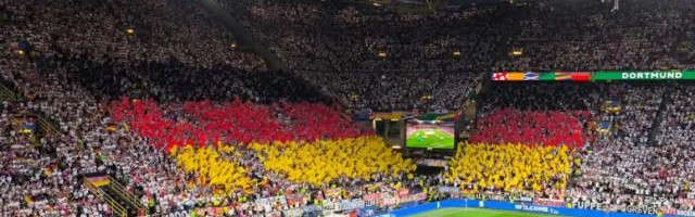 开云入口客服-秦游夏：威斯特法伦的暴雨夜，德国队的奇妙之夜