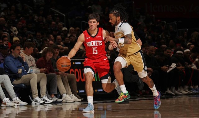 开云入口客服-轰19分7板10助6断2帽，谢泼德创4大纪录！3点原因成火箭破局关键